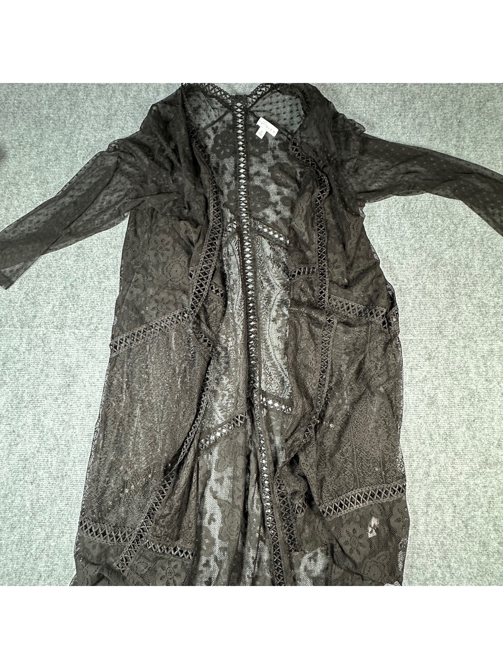 Boutique 3X lace coverup